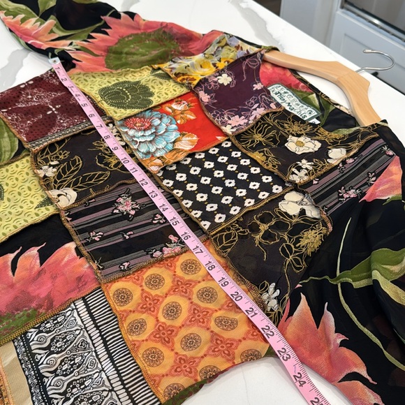 Nothing matches Tops for Women Orange and Green Graphic Blouse L - Picture 3 of 7